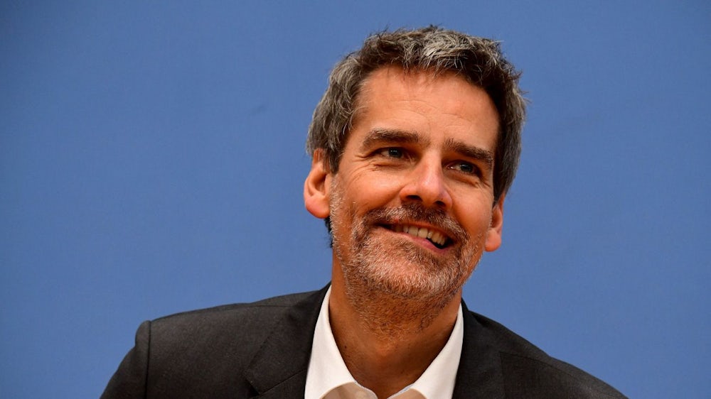 steffen hebestreit